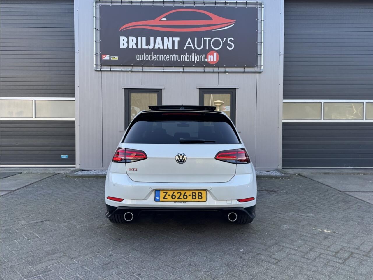 Volkswagen GOLF 2.0 GTI Tcr