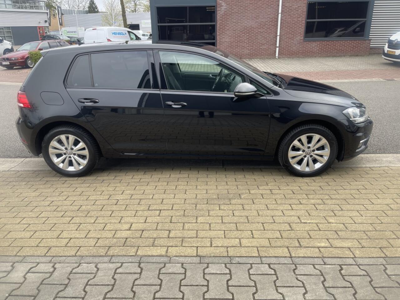 Volkswagen GOLF 1.0 TSI Comfortline, NL auto NAP logisch, Carplay