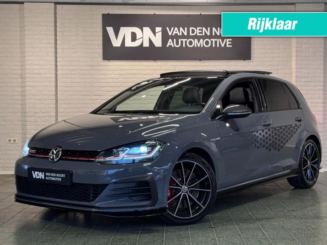 Volkswagen GOLF 2.0 TSI GTI TCR DSG Pano ACC Virtual Keyless 18''