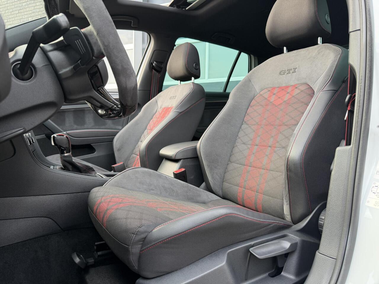 Volkswagen GOLF 2.0 TSI GTI TCR | STAGE 2 | R600 | Schuif-kanteldak | DYNAUDIO | Camera | CarPlay | Keyless | Dodehoek