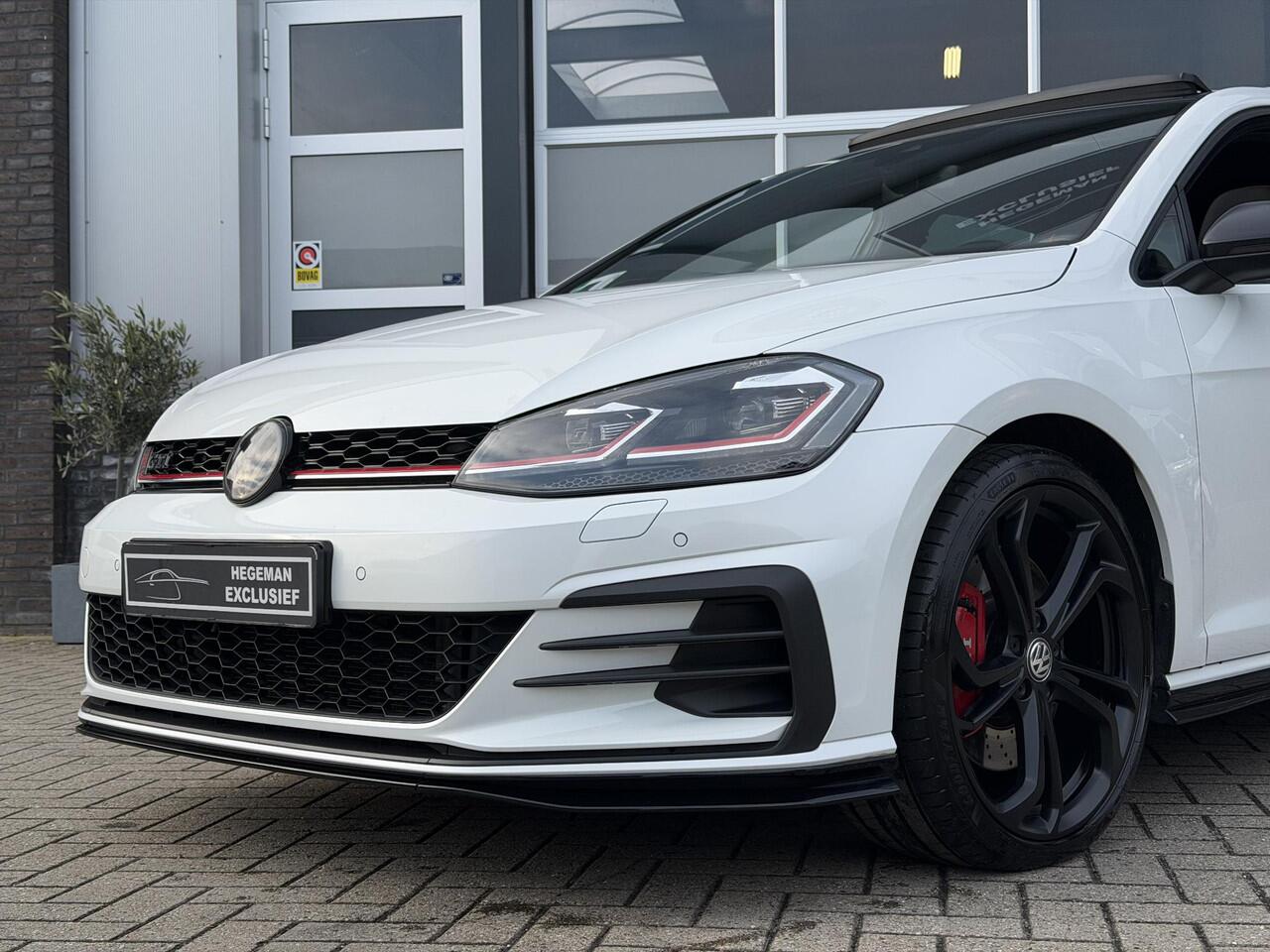 Volkswagen GOLF 2.0 TSI GTI TCR | STAGE 2 | R600 | Schuif-kanteldak | DYNAUDIO | Camera | CarPlay | Keyless | Dodehoek
