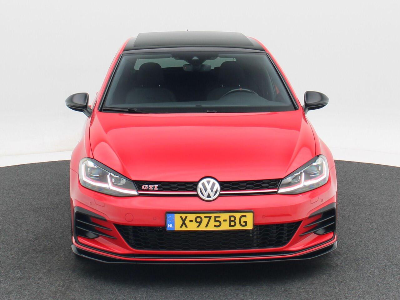 Volkswagen GOLF 2.0 TSi GTi 290 Pk TCR | Panorama Dak | Adaptive Cruise | Camera | Stoelverwarming | 18 inch | 89.906 km!!