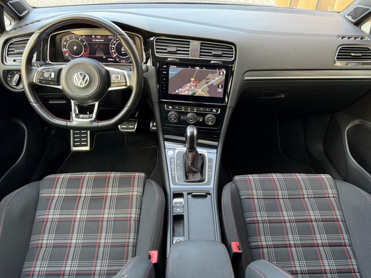 Volkswagen GOLF 2.0 TSI GTI Performance 245 PK | PANO | VIRTUAL | KEYLESS | ACC