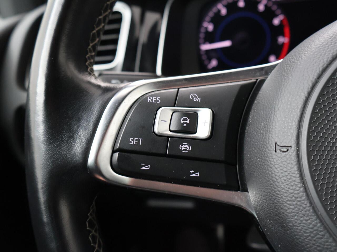 Volkswagen GOLF Variant 1.5 TSI Highline Business R | 150 PK | Automaat | Navigatiesysteem | Adaptive cruise control | R-line |