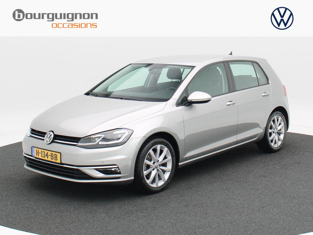 Volkswagen GOLF 1.5 TSi 150 Pk Automaat Highline | Adaptive Cruise | Climate Control | Carplay | LED | Sensoren | Navigatiesysteem | 17 Inch