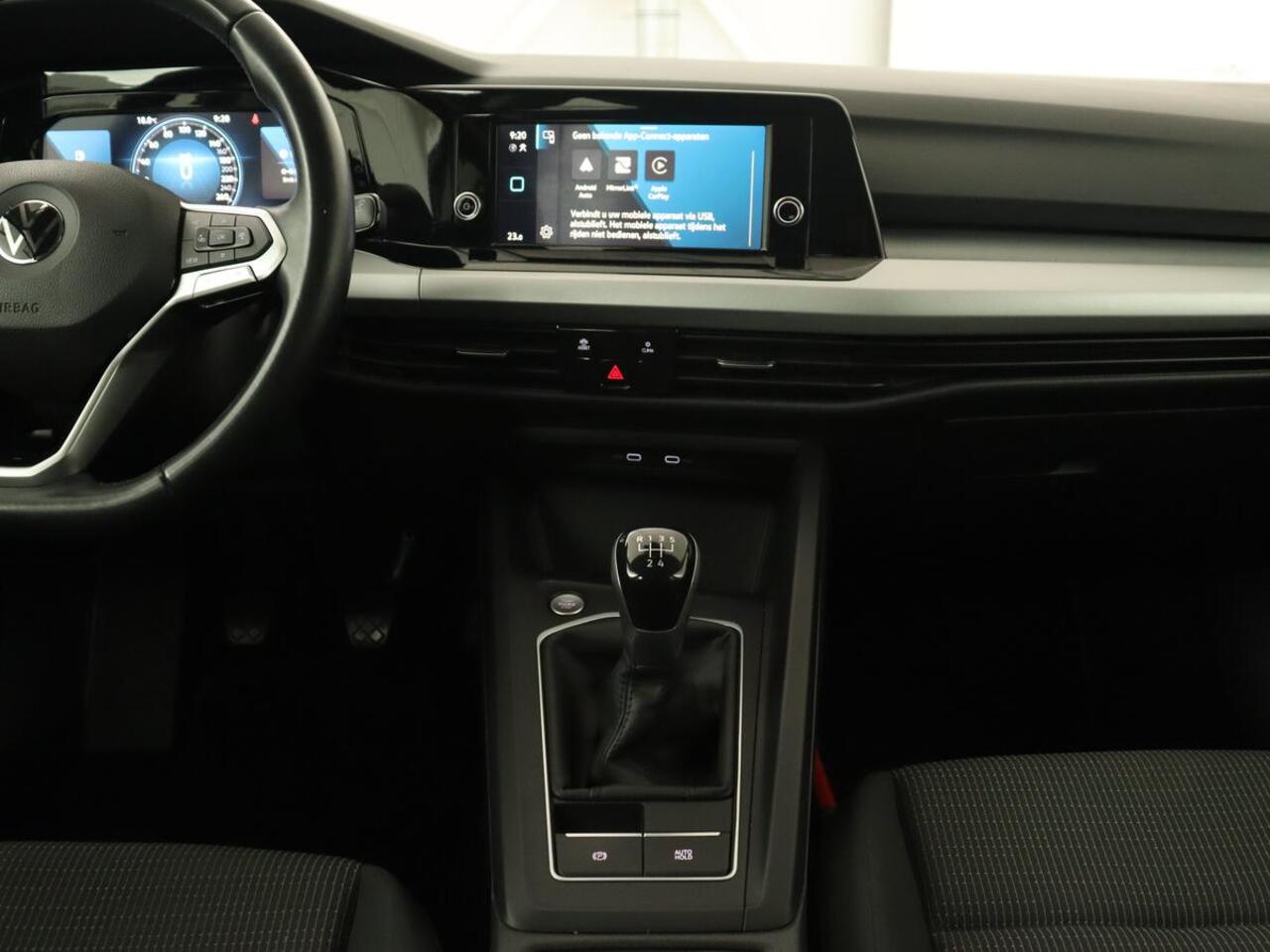 Volkswagen GOLF 1.0 TSI | Carplay | Trekhaak | Full LED | Climate control | Digital Cockpit | Speedlimiter | Bluetooth | Lichtsensor