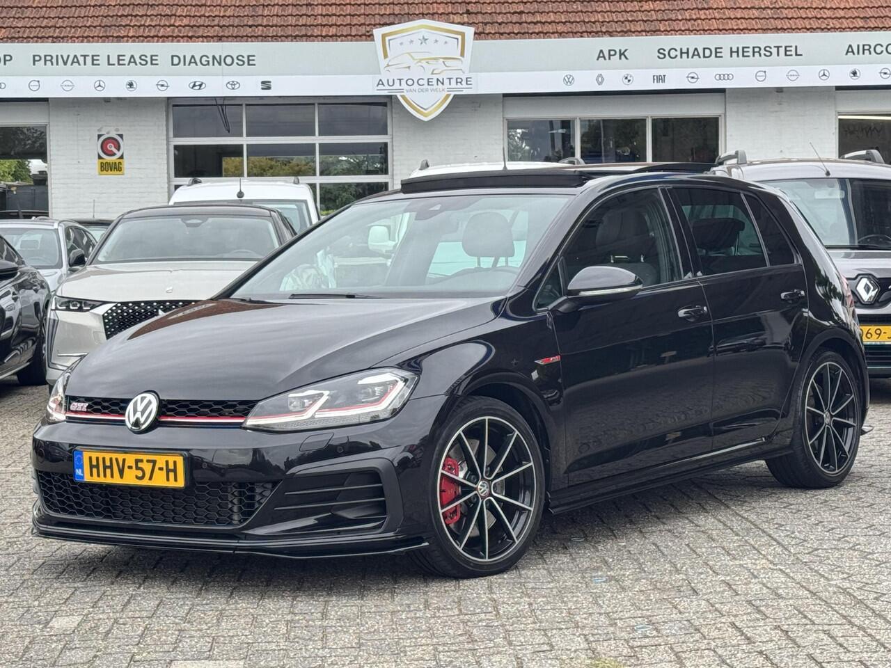 Volkswagen GOLF 2.0 TSI GTI TCR AKRA | PANO | NAVI | VIRTUAL | DYNAUDIO | BOVAG !