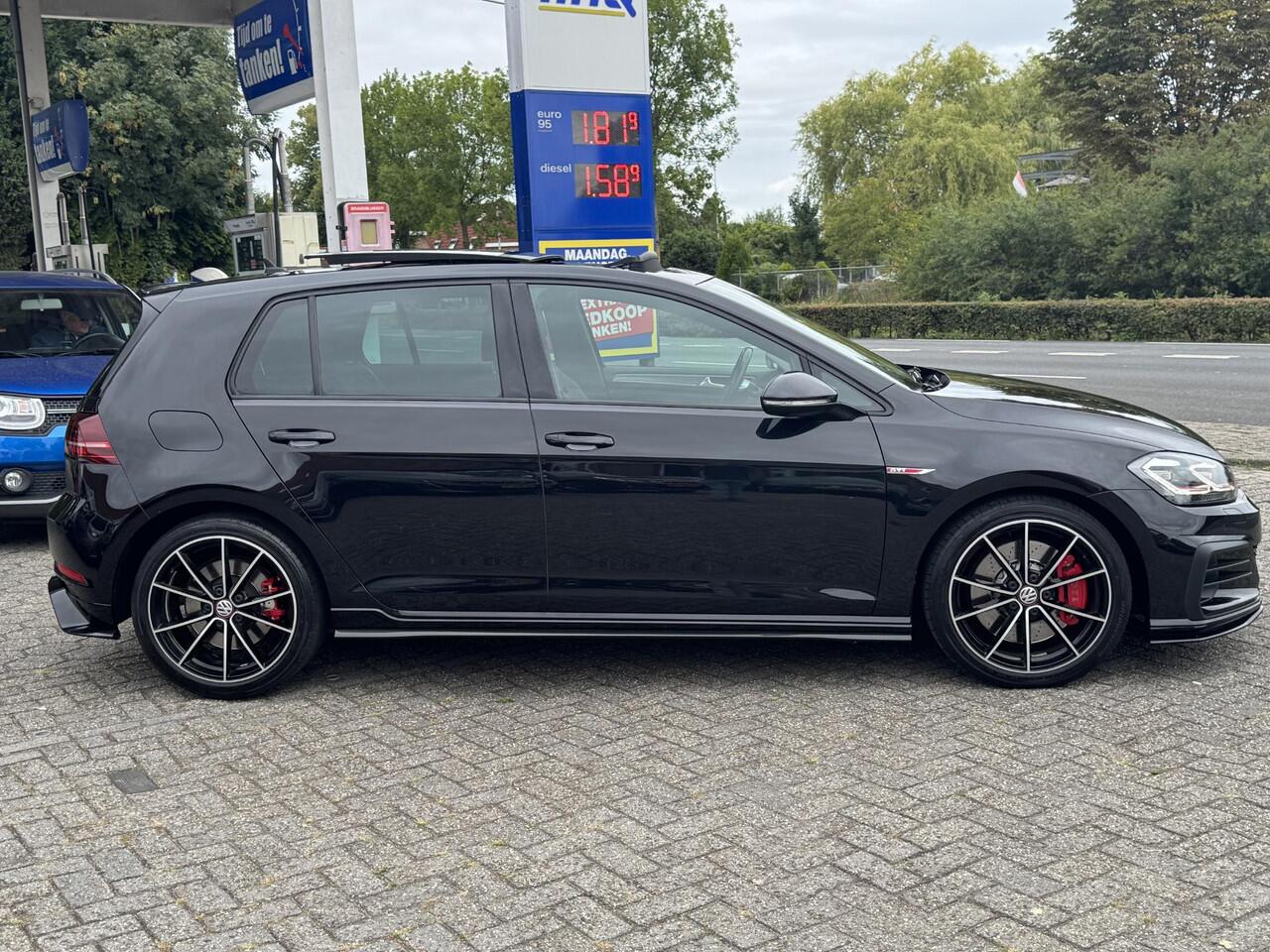 Volkswagen GOLF 2.0 TSI GTI TCR AKRA | PANO | NAVI | VIRTUAL | DYNAUDIO | BOVAG !