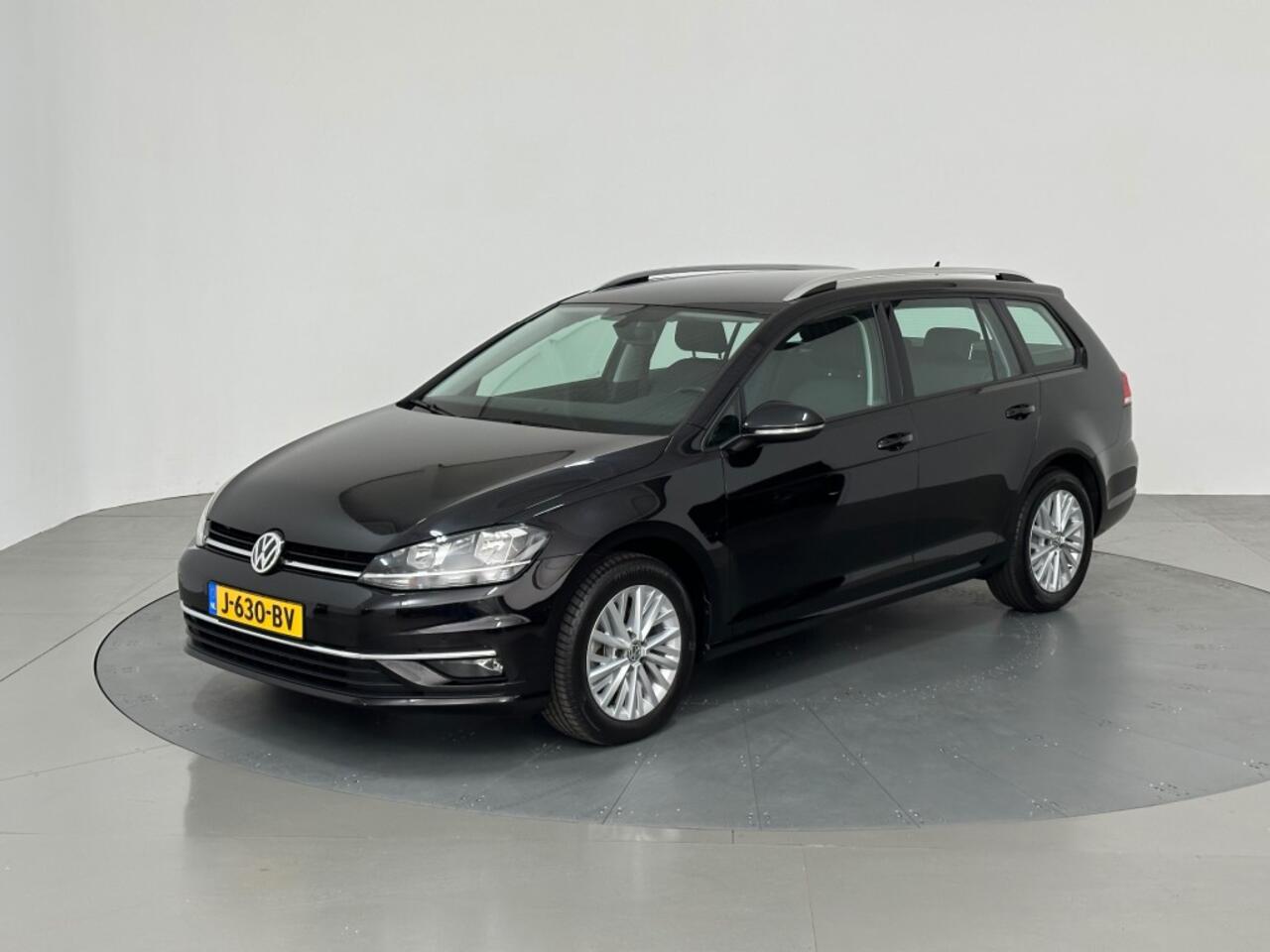 Volkswagen GOLF 1.6 TDI COMFORTLINE BNS ACC ERGO STOEL UNIEK