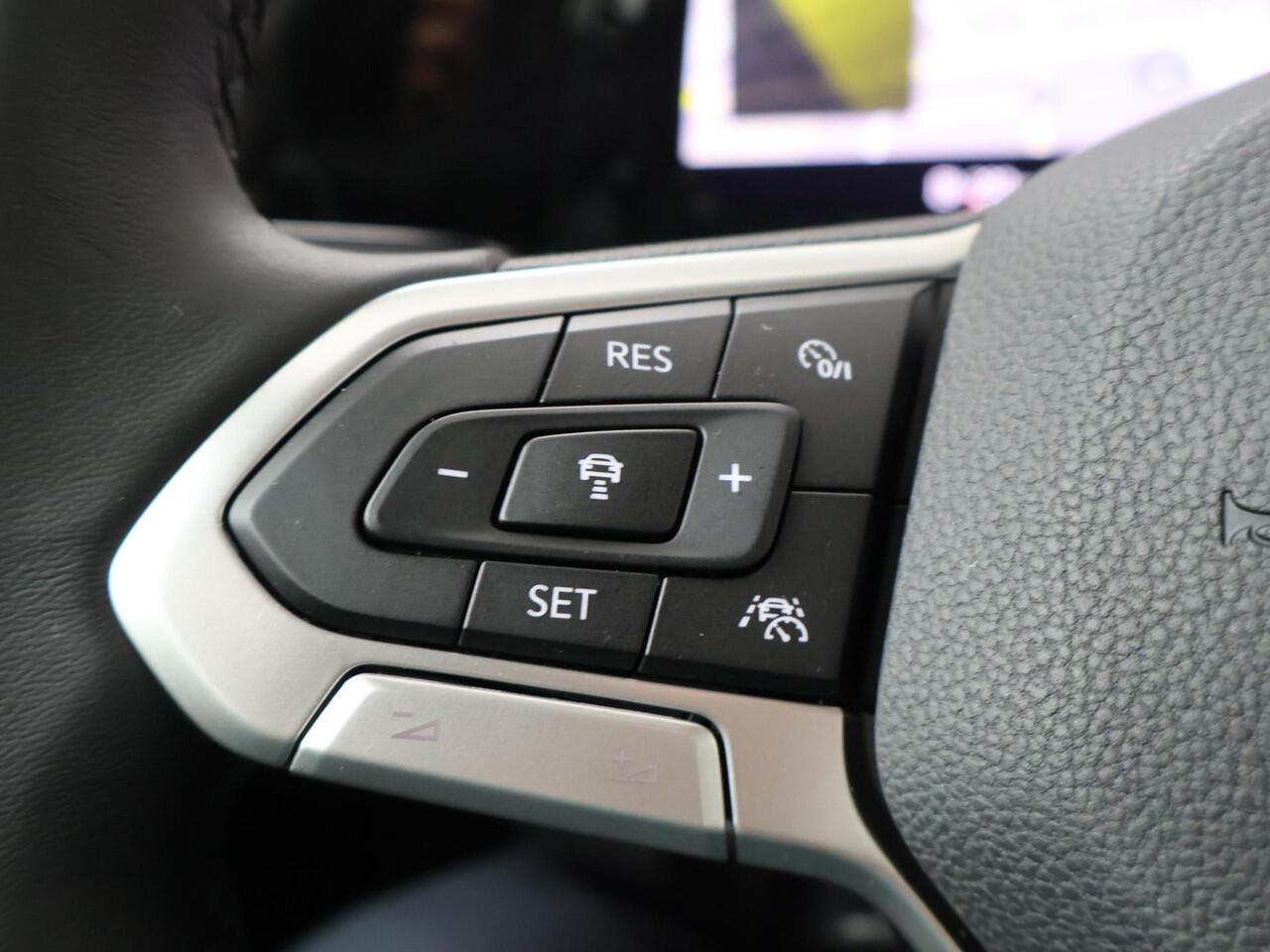 Volkswagen GOLF 1.5 TSI Life Business | 131 PK | Adaptive cruise control | Led verlichting | Apple Carplay/Android Auto |