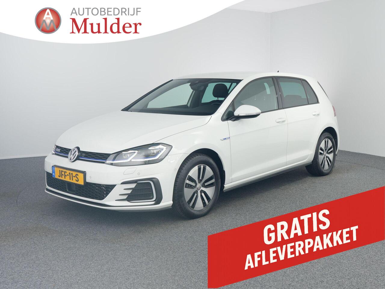 Volkswagen GOLF 1.4 eHybrid GTE | Dealer onderhouden | Standkachel | ACC | LED |