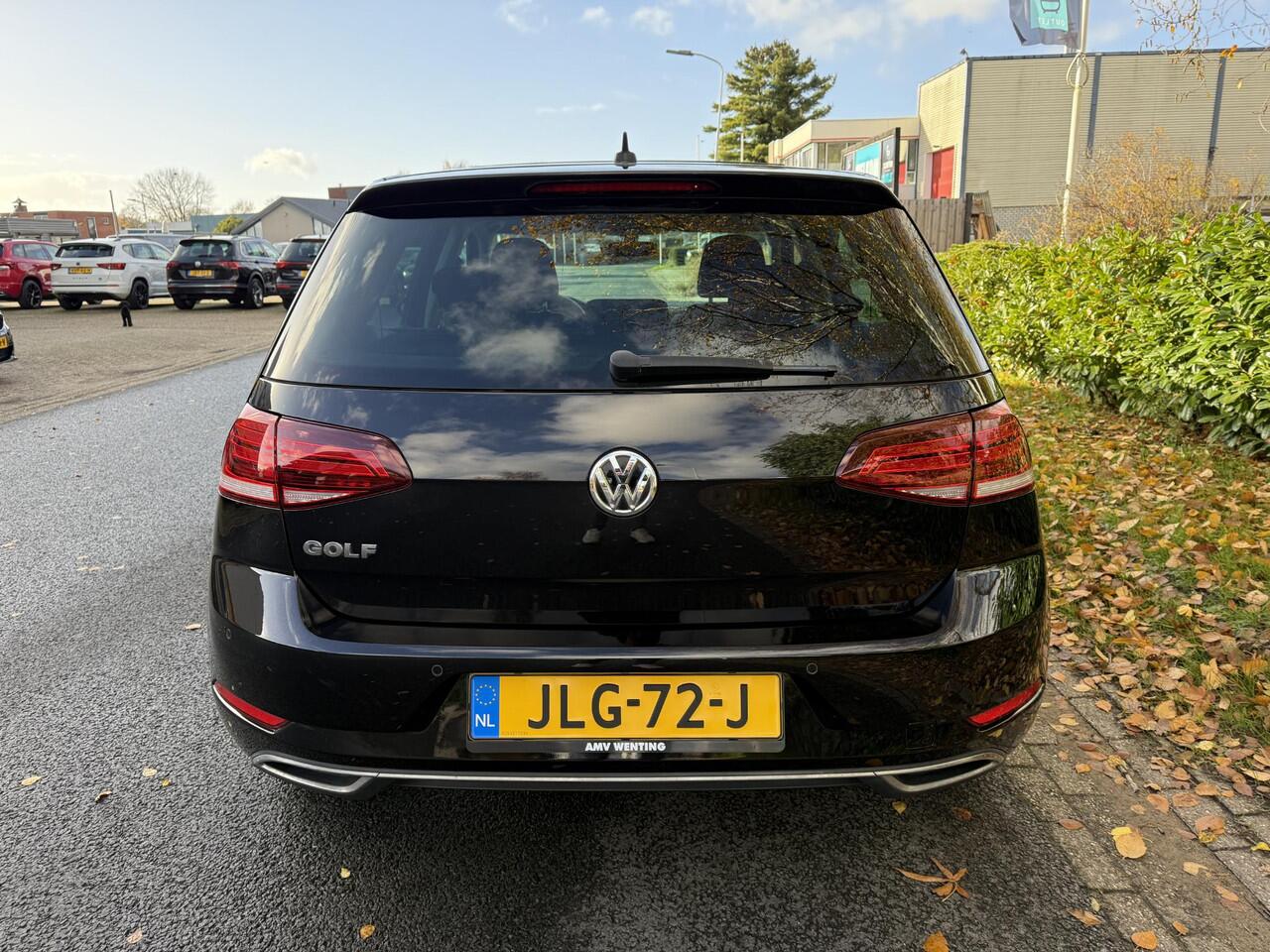 Volkswagen GOLF 1.5 TSI DSG 150PK R-LineoPanooNavioCamera