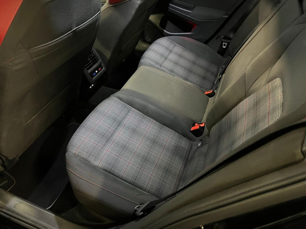 Volkswagen GOLF 2.0 TSI GTI 245PK*iQ*PANO*VOL!