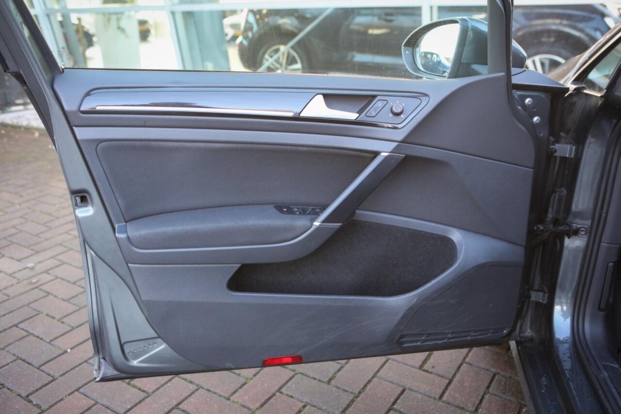 Volkswagen GOLF Variant 1.5 TSI HL Bns