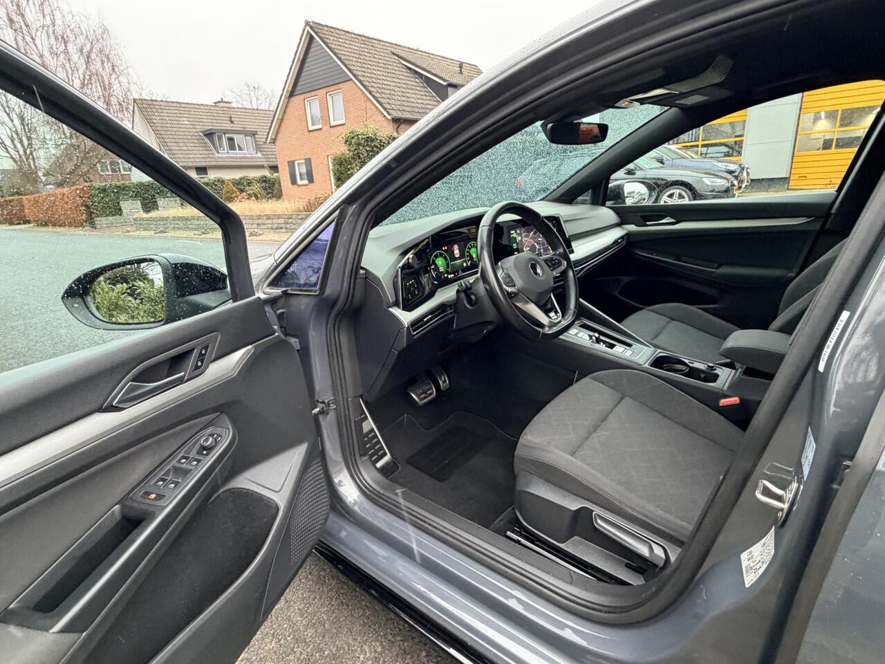 Volkswagen GOLF 2.0 TDI 190PK DSG R-LineoACCoNavi