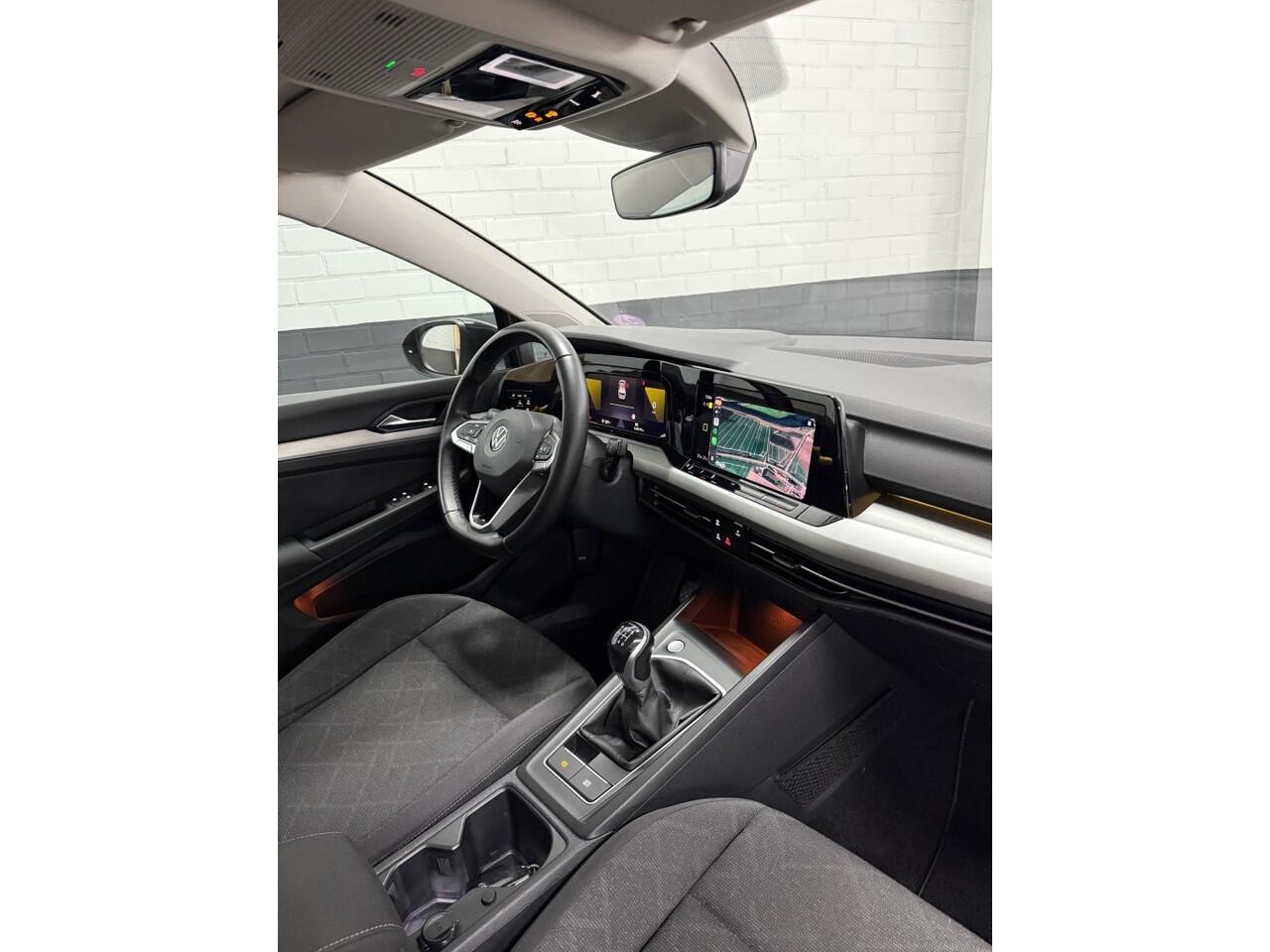 Volkswagen GOLF 1.5 TSI Life! 1e Eigenaar! PDC, IQ Drive, Trekhaak, Apple Carpla