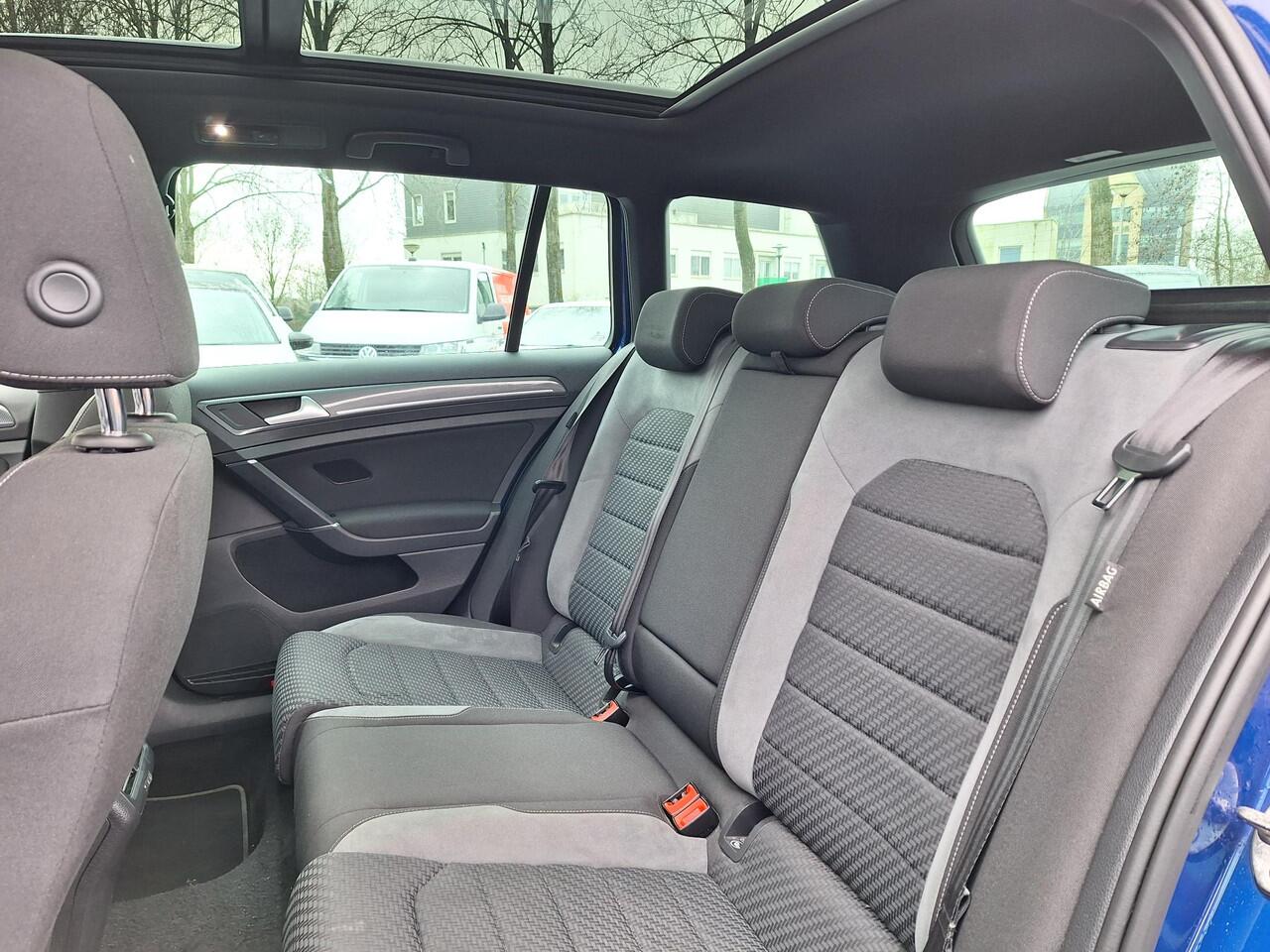 Volkswagen GOLF 1.5 TSI 150pk DSG R-Line (2x) (Pano,Virtual)