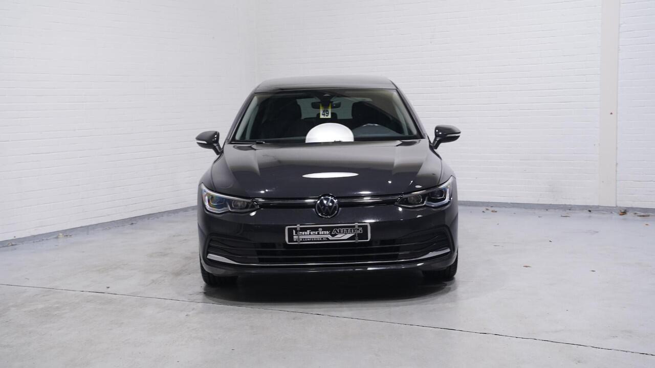 Volkswagen GOLF 1.5 eTSI 150 pk Style DSG Aut. Panodak, NAP LED Koplampen, App Connect, Parkeerhulp, 1e Eigenaar