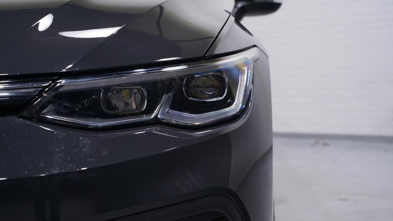 Volkswagen GOLF 1.5 eTSI 150 pk Style DSG Aut. Panodak, NAP LED Koplampen, App Connect, Parkeerhulp, 1e Eigenaar