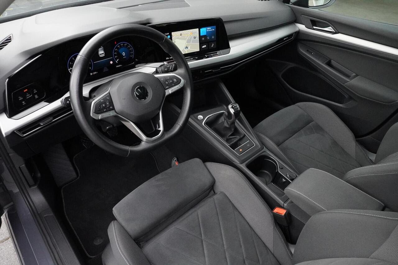 Volkswagen GOLF 1.5 TSI Life Business | PANORAMADAK | CARPLAY | ACC | CAMERA | NAVI