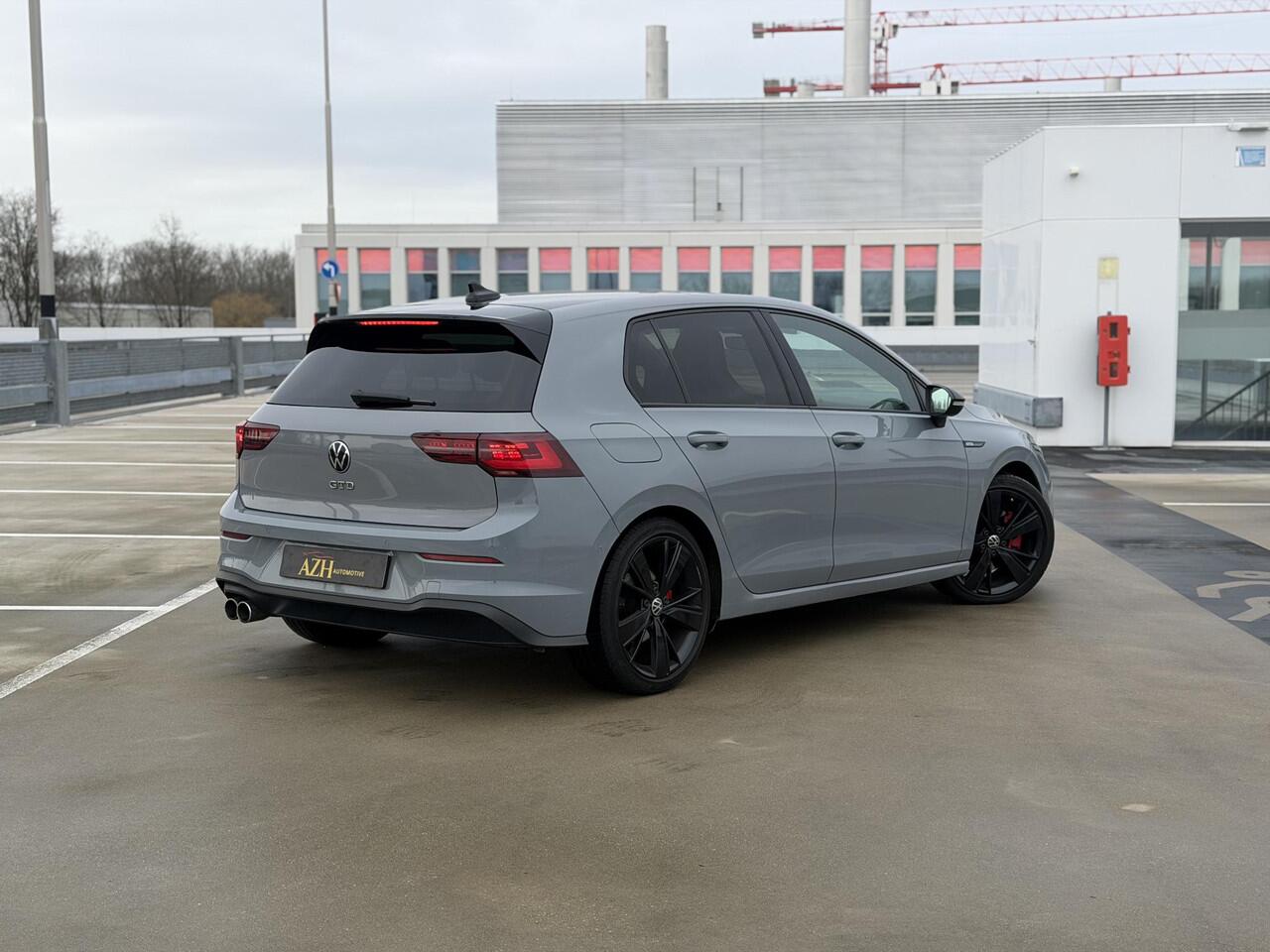 Volkswagen GOLF 2.0 TDI GTD PANO | HUD | CAMERA | IQ | ACC