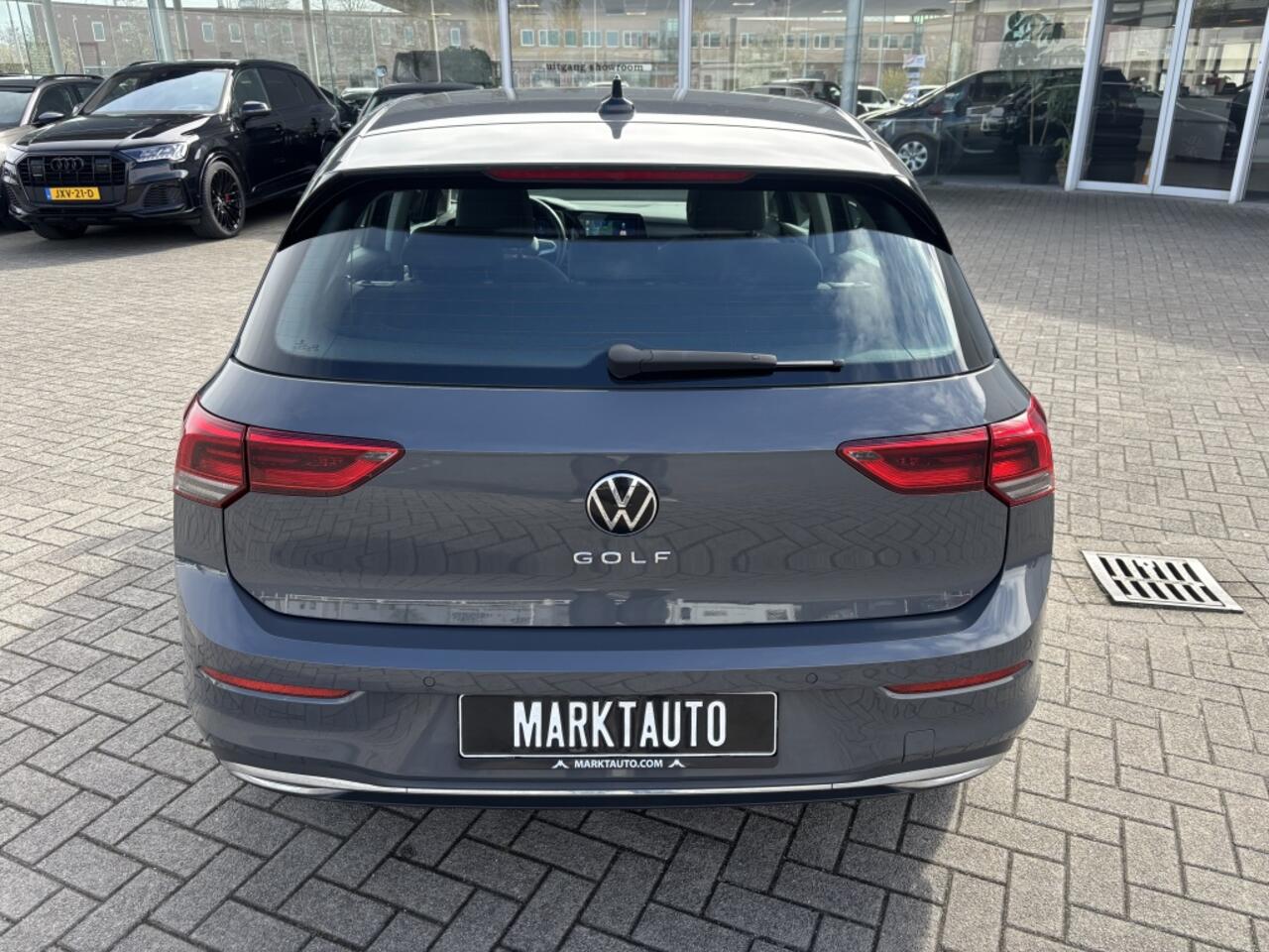 Volkswagen GOLF VIII 1.5 ACT Massage Carplay C Style