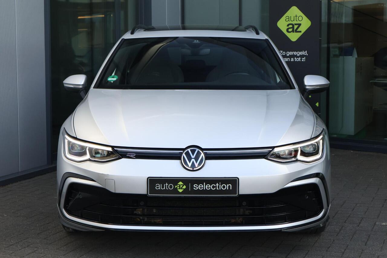 Volkswagen GOLF Variant 1.5 TSI R-Line / Panorama / Trekhaak / Adaptive