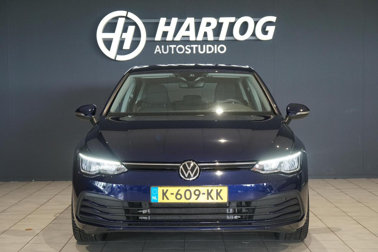 Volkswagen GOLF 1.0 TSI Golf + CARPLAY / 18'' LMV