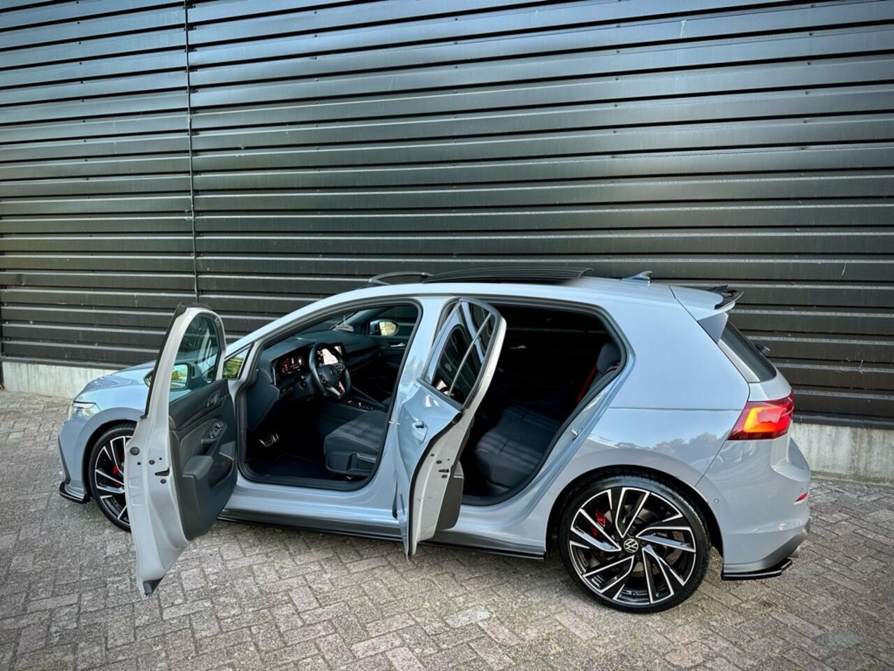 Volkswagen GOLF 2.0 TSI GTI PANO|IQ LIGHT|DCC|ACC|NARDO