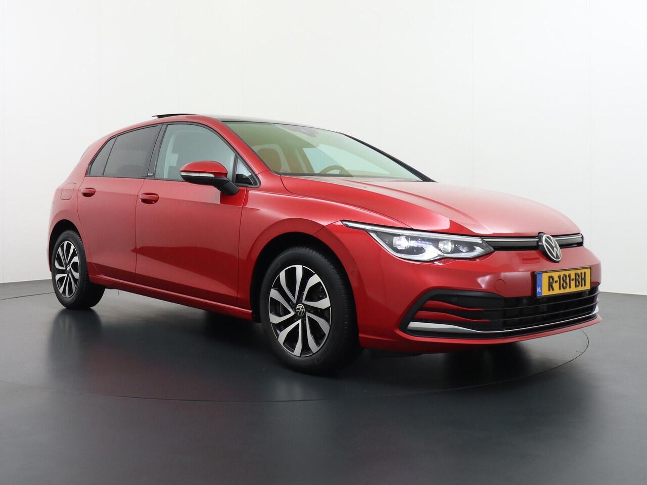 Volkswagen GOLF 1.0 eTSI Life PANORAMADAK | ADD. CRUISE | VIRTUAL DASH | NAVIGATIE | RIJKLAARPRIJS incl. 12mnd BOVAG