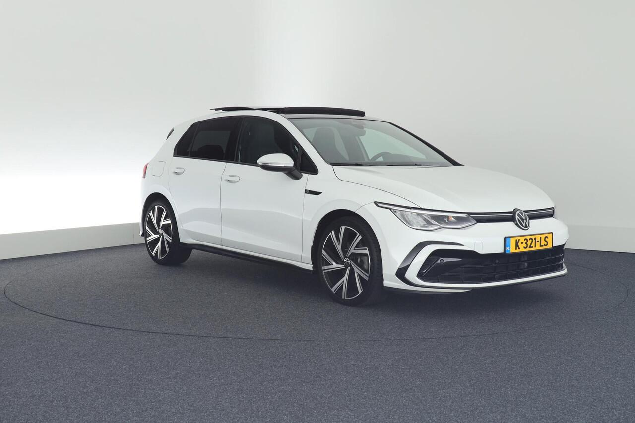 Volkswagen GOLF 1.5 TSI 130pk 2x R-Line Oryx Wit Panoramadak Harman Kardon Stoelverwarming Navigatie