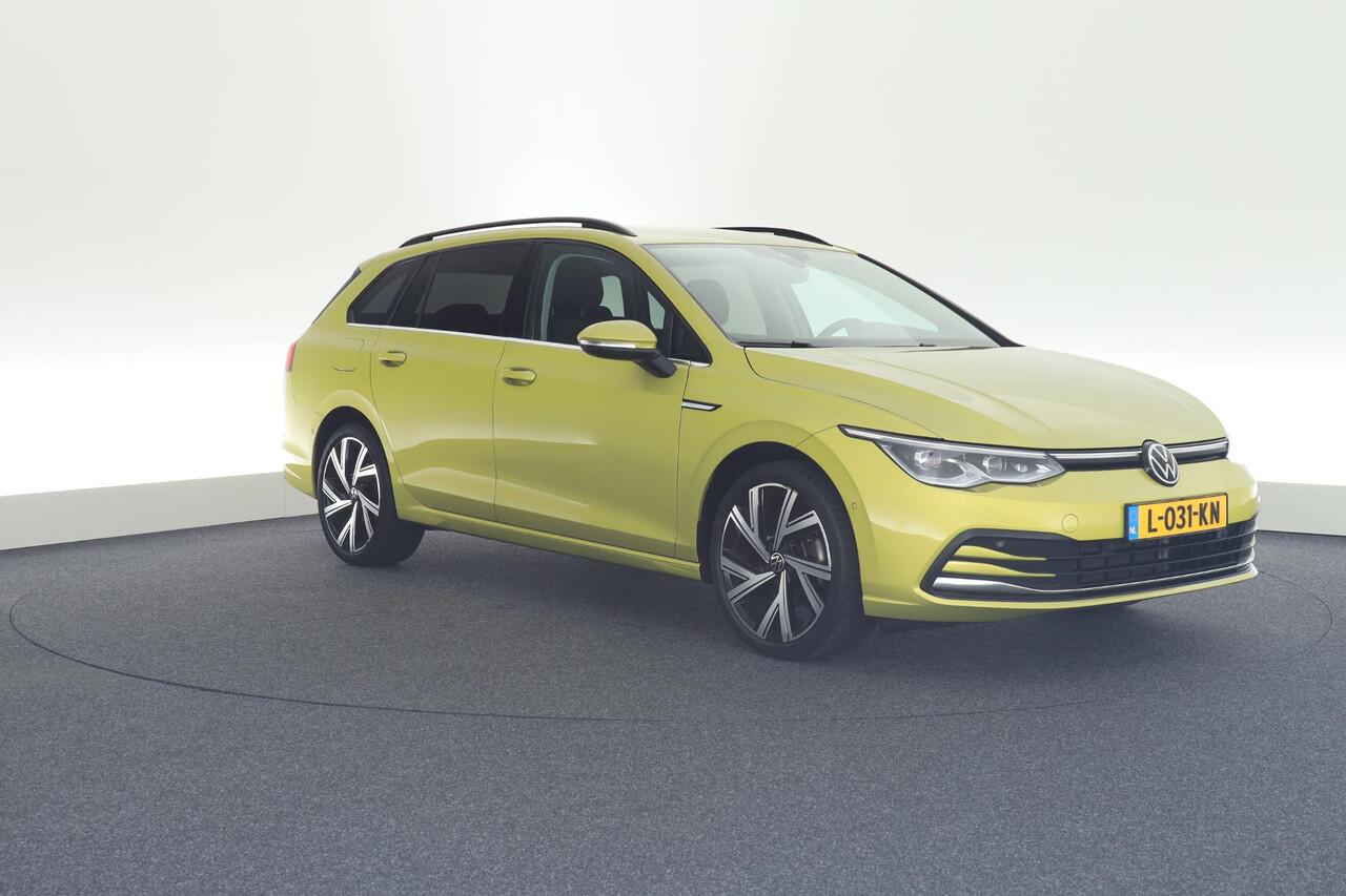 Volkswagen GOLF Variant 1.5 TSI 130pk H6 Style Trekhaak Navigatie ACC PDC IQ.Light Stoelmassage