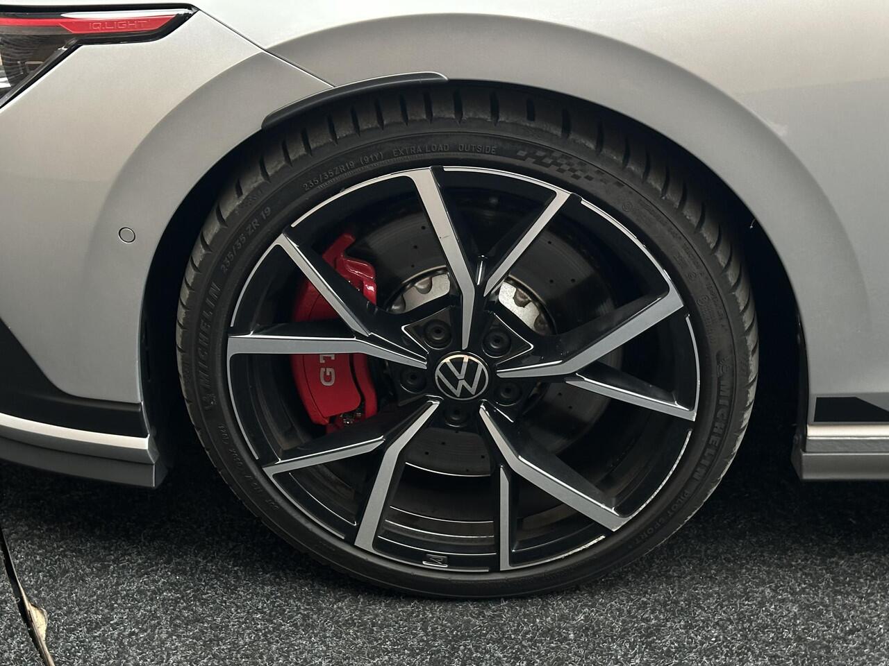 Volkswagen GOLF 2.0 TSI GTI Clubsport | Stage 2 | Panorama | IQ | Virtual | Downpipe