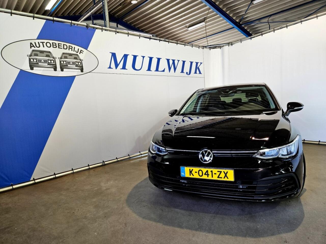 Volkswagen GOLF 1.5 TSI Life / Trekhaak / Camera / NL Auto