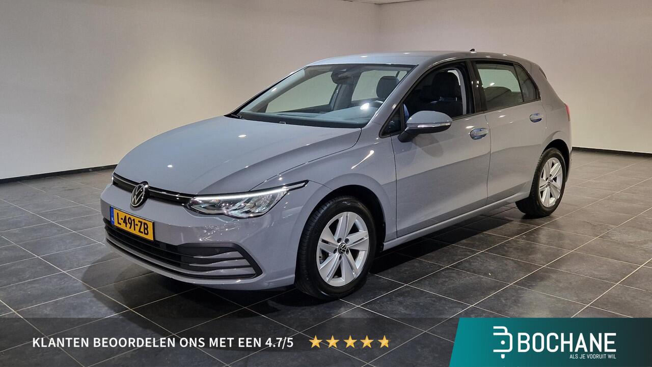 Volkswagen GOLF 1.0 TSI Life | Digitaal dashboard | Sfeerverlichting | Adaptive Cruise control |