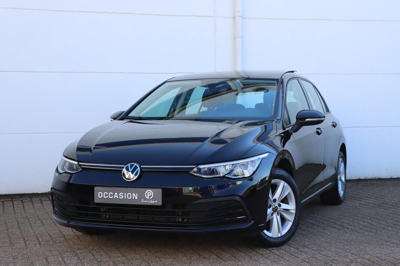 Volkswagen GOLF 1.0 TSI Life 110pk l Panoramadak