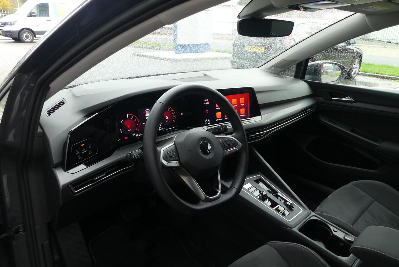 Volkswagen GOLF 1.4 eHybrid Style WINTER PACK, MEMORY STOEL, ALCANTARA, ADAPT. CRUISE, CLIMA, NAVI, CAMERA, 55.731KM