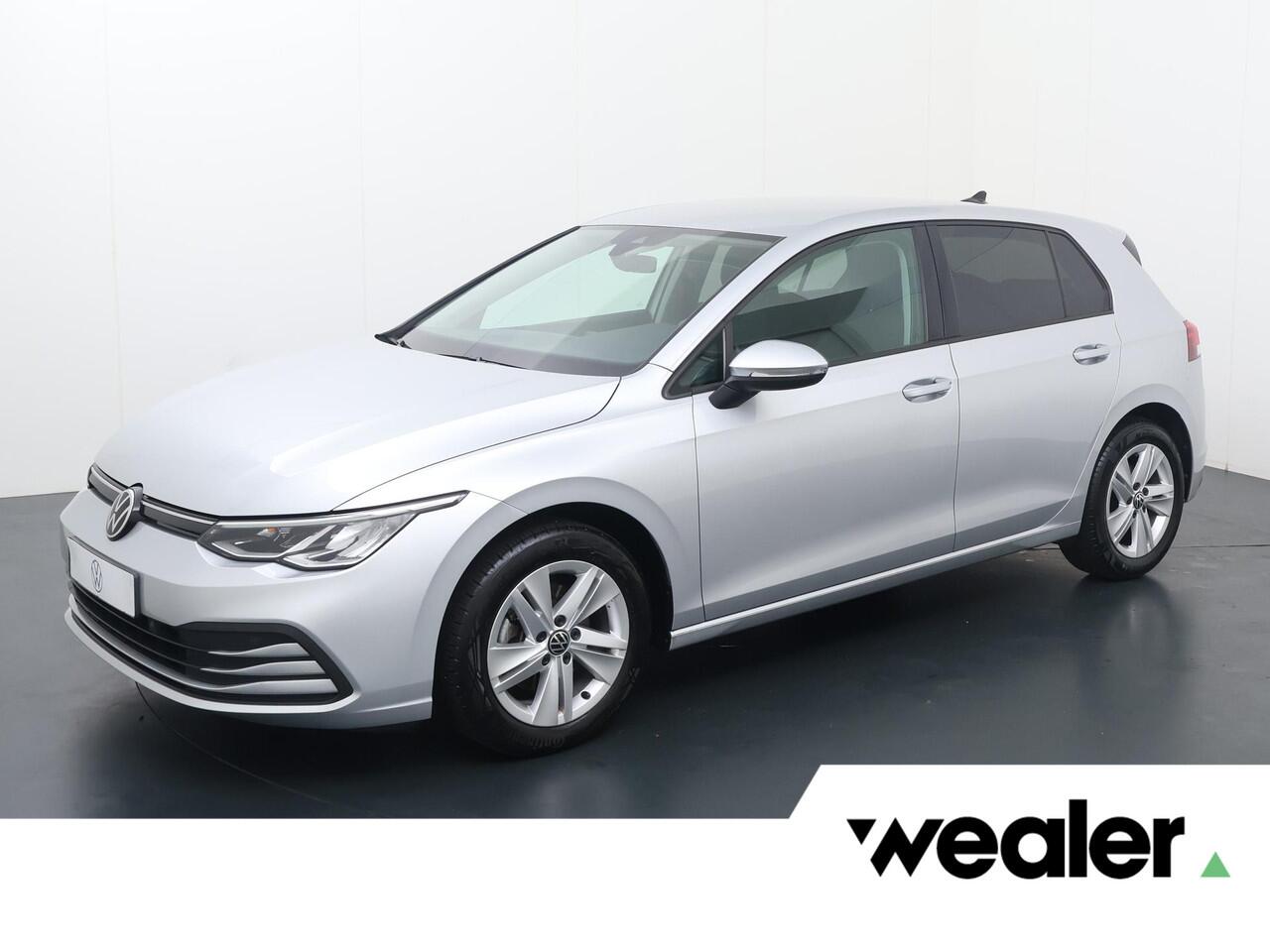 Volkswagen GOLF 1.0 TSI Life | 110 PK | Adaptive cruise control | LED verlichting | Apple Carplay/Android Auto |