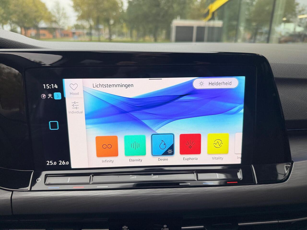 Volkswagen GOLF 1.5 eTSI Style