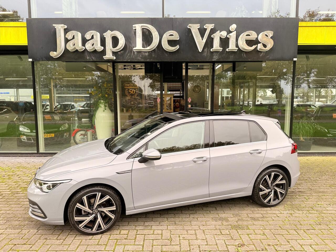 Volkswagen GOLF 1.5 eTSI Style