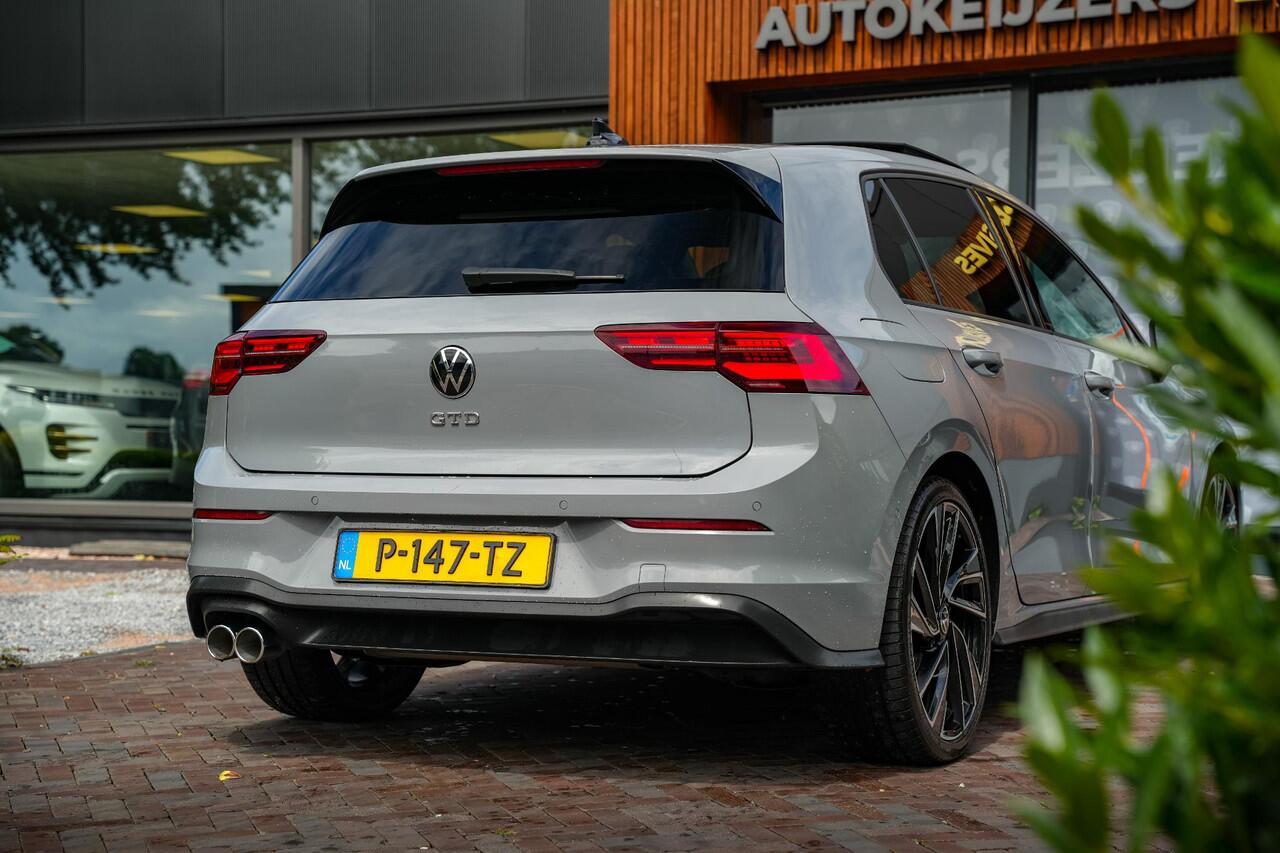 Volkswagen GOLF 2.0 TDI GTD Panoramadak IQ Light Harman/Kardon Keyless 19''LM Nardo Grey