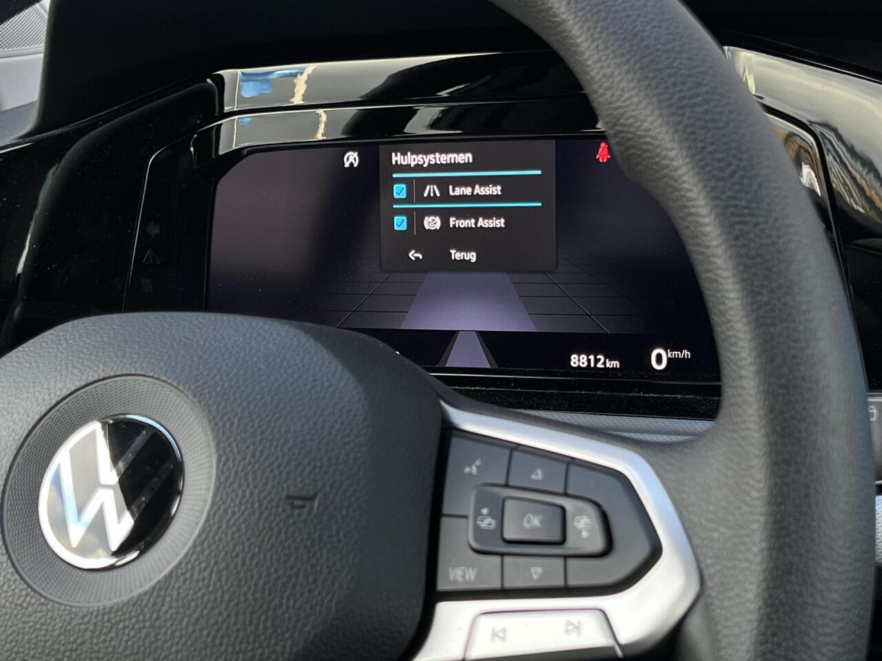 Volkswagen GOLF 1.6 TDI LED KEYLESS CARPLAY 12 MAANDEN GARANTIE