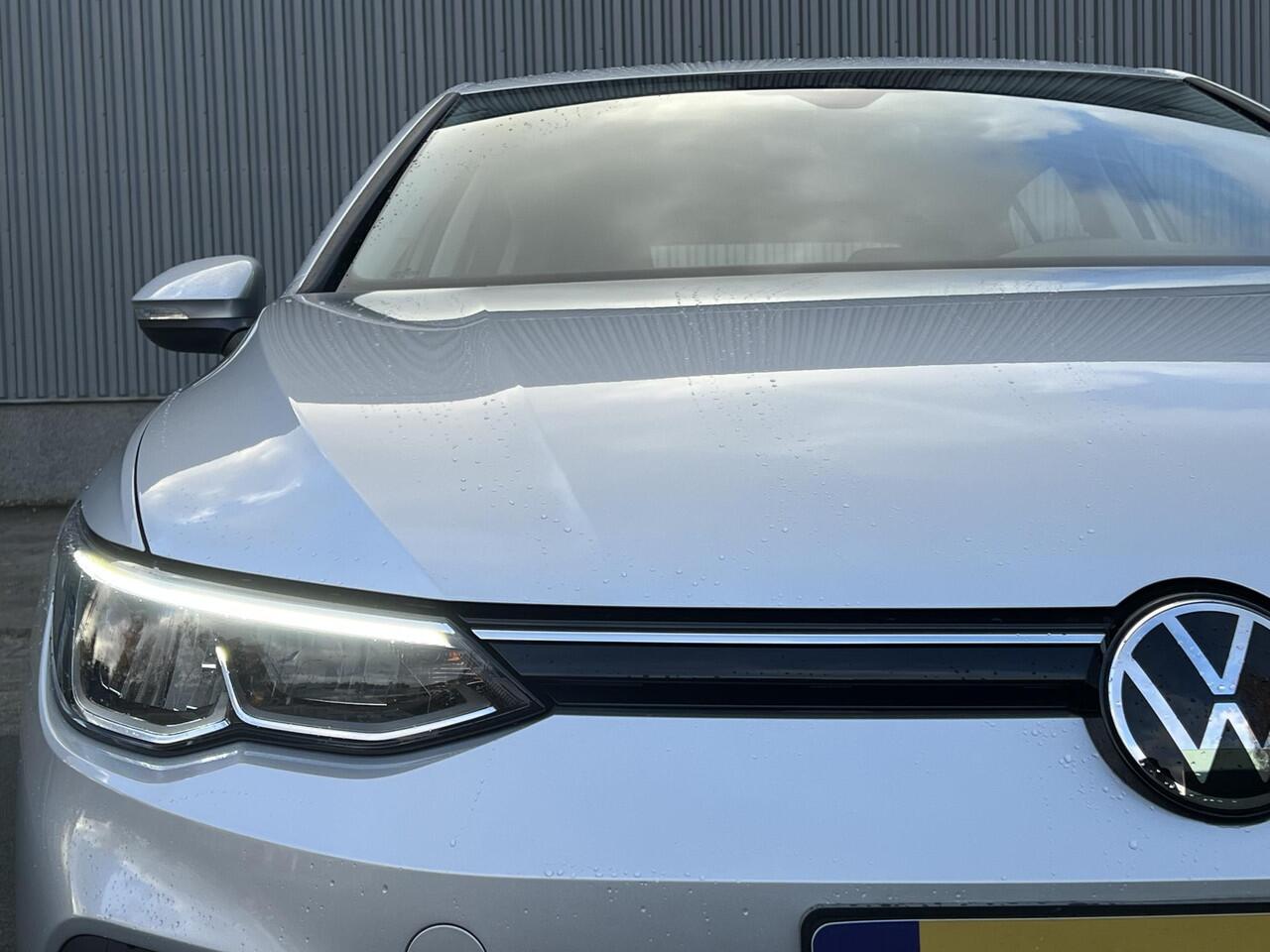 Volkswagen GOLF 1.6 TDI LED KEYLESS CARPLAY 12 MAANDEN GARANTIE