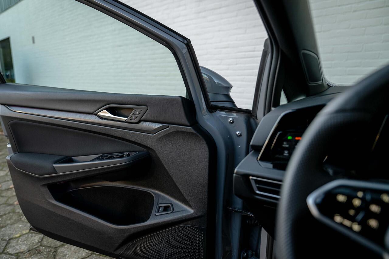 Volkswagen GOLF 1.4 eHybrid GTE 245pk Matrix LED mistl. Dyn Light