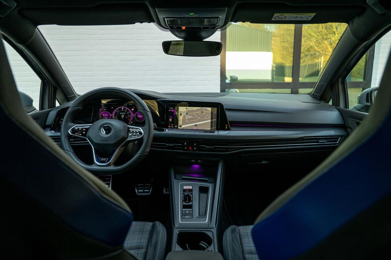 Volkswagen GOLF 1.4 eHybrid GTE 245pk Matrix LED mistl. Dyn Light