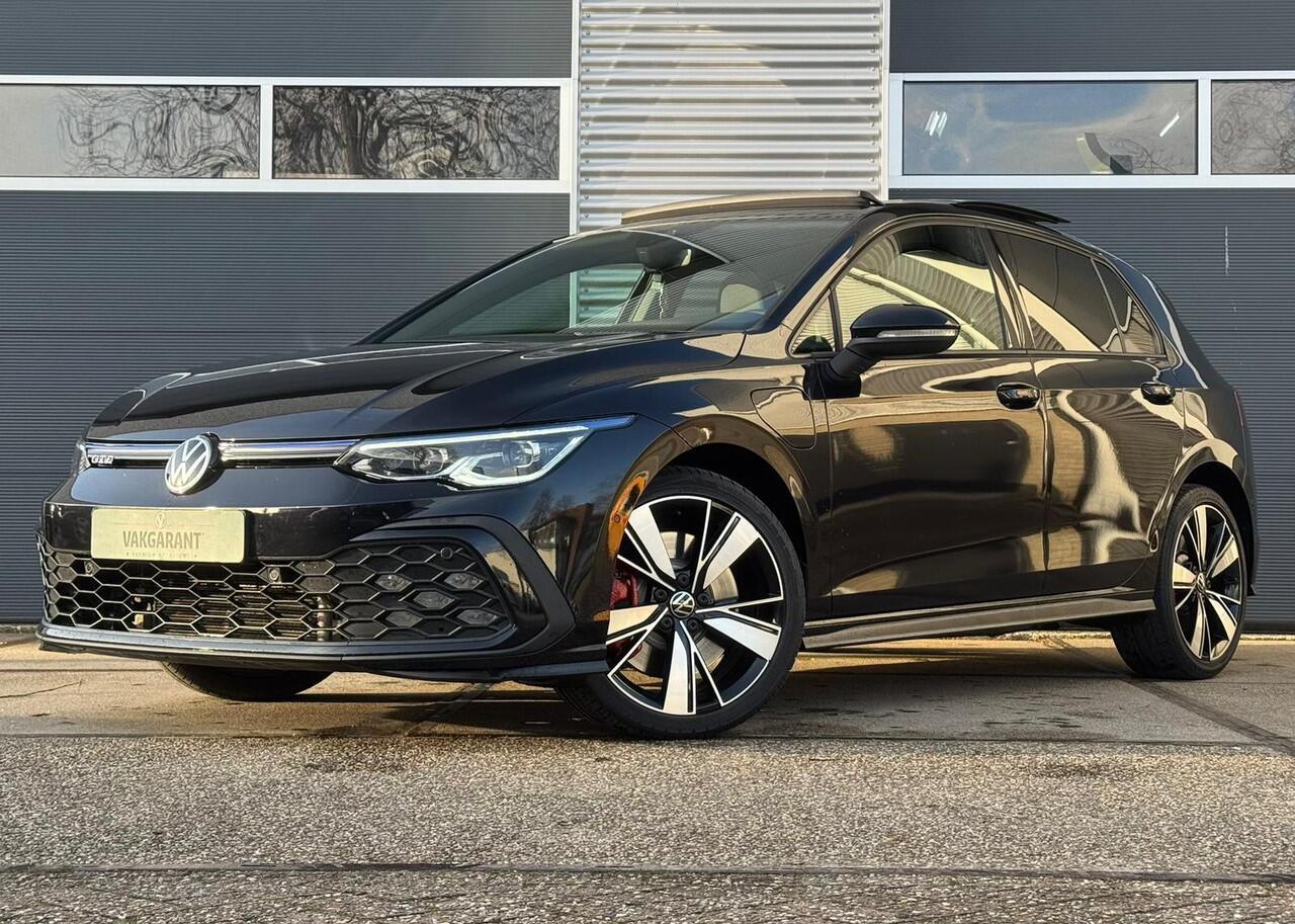 Volkswagen GOLF 1.4 eHybrid GTE |Pano |Sfeer |IQ Light |Stoel/Stuurverw. |Keyless |ACC