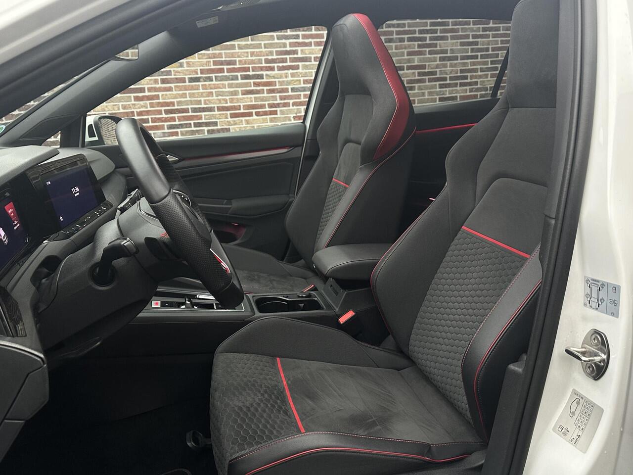 Volkswagen GOLF 2.0 TSI GTI Clubsport HeadUp Panorama Virtual IQ