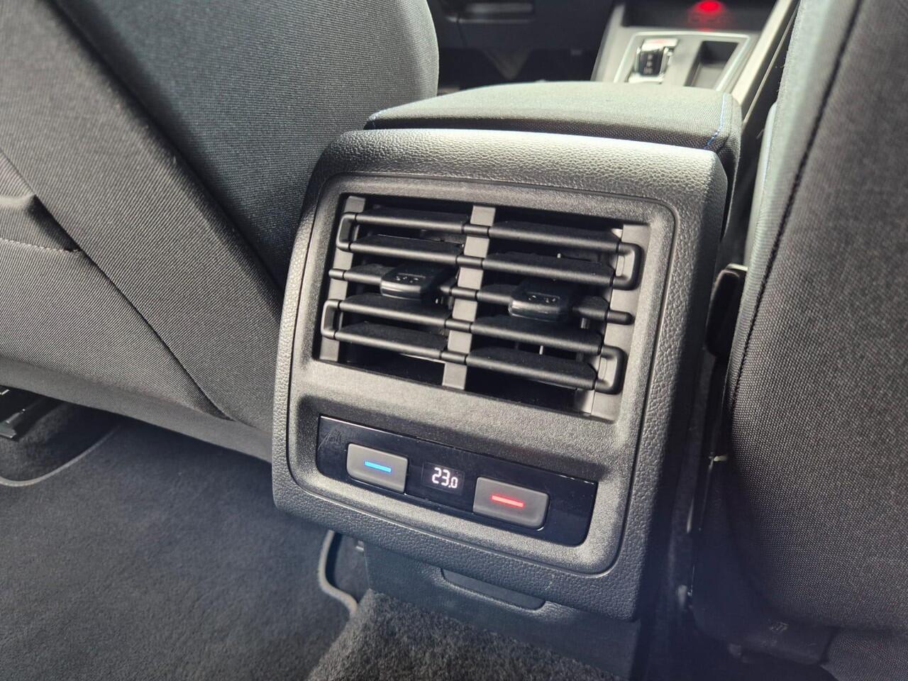 Volkswagen GOLF 1.4 eHybrid GTE 245pk | IQ | HUD | Camera | Klap spiegels