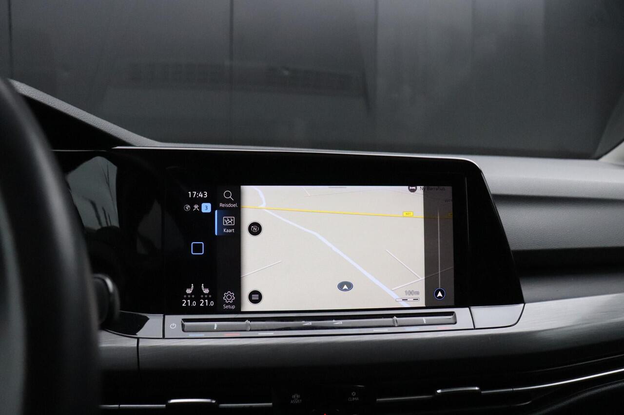 Volkswagen GOLF 1.5 TSI Style | MEMORY | PANODAK | HEAD-UP | CAMERA | NAVI | CRUISE |