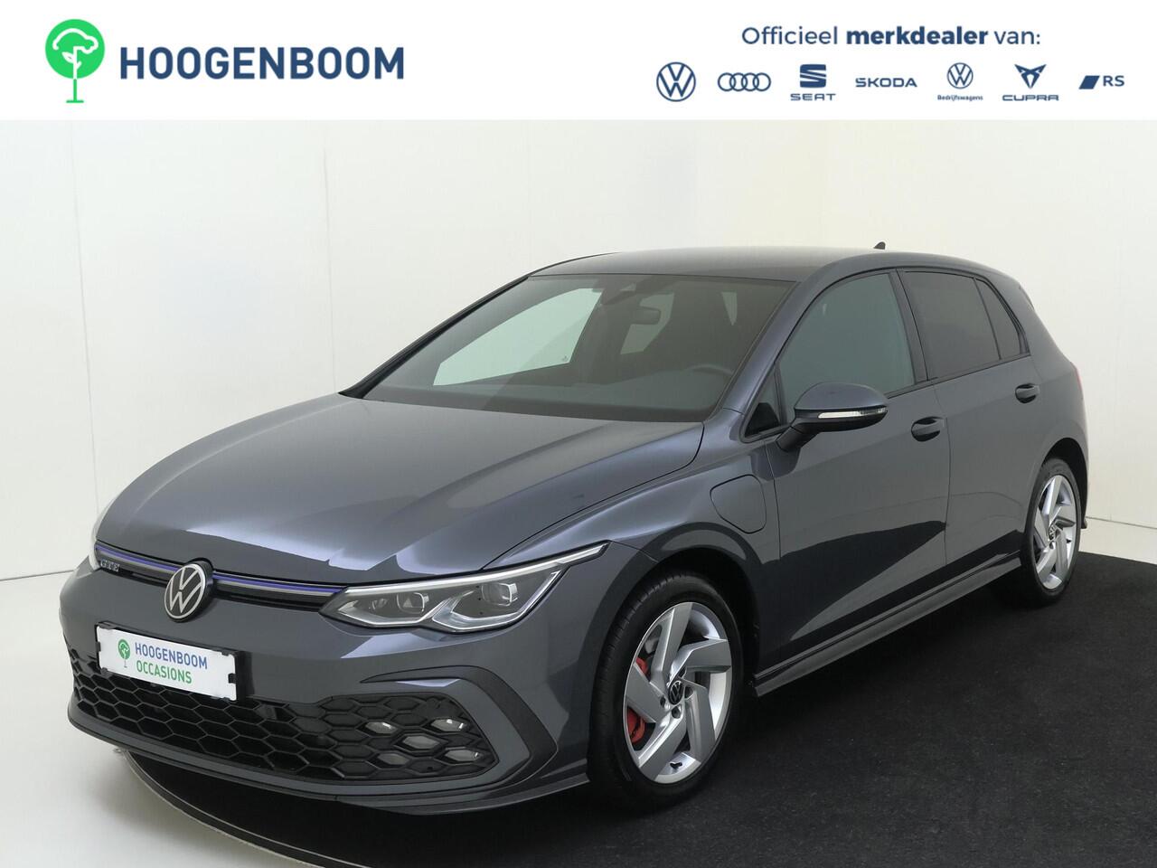 Volkswagen GOLF 1.4 eHybrid GTE | SoH 97% | Adaptieve cruise control | Achteruitrijcamera | Parkeerassistent | 3-zone airco | Dodehoek detectie | Keyless | Stoel- en stuurwielverwarming | Electronic climate control | CarPlay |